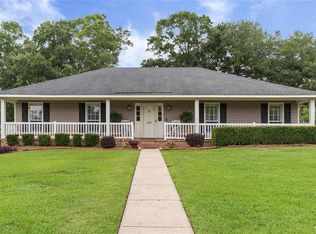 7412 Wesley Ct, Mobile, AL 36695