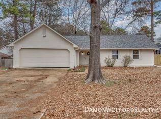 103 Live Oak Ln, Brandon, MS 39047