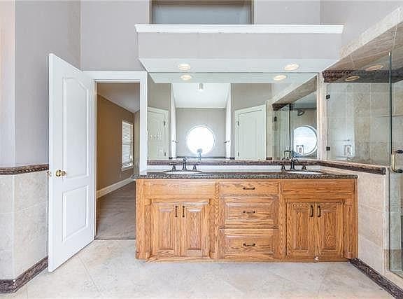 4th image of 1534 Southfork Dr