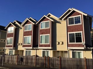 12309 10th Pl NE APT C, Seattle, WA 98125