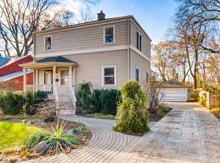 470 W Alma St, Elmhurst, IL 60126
