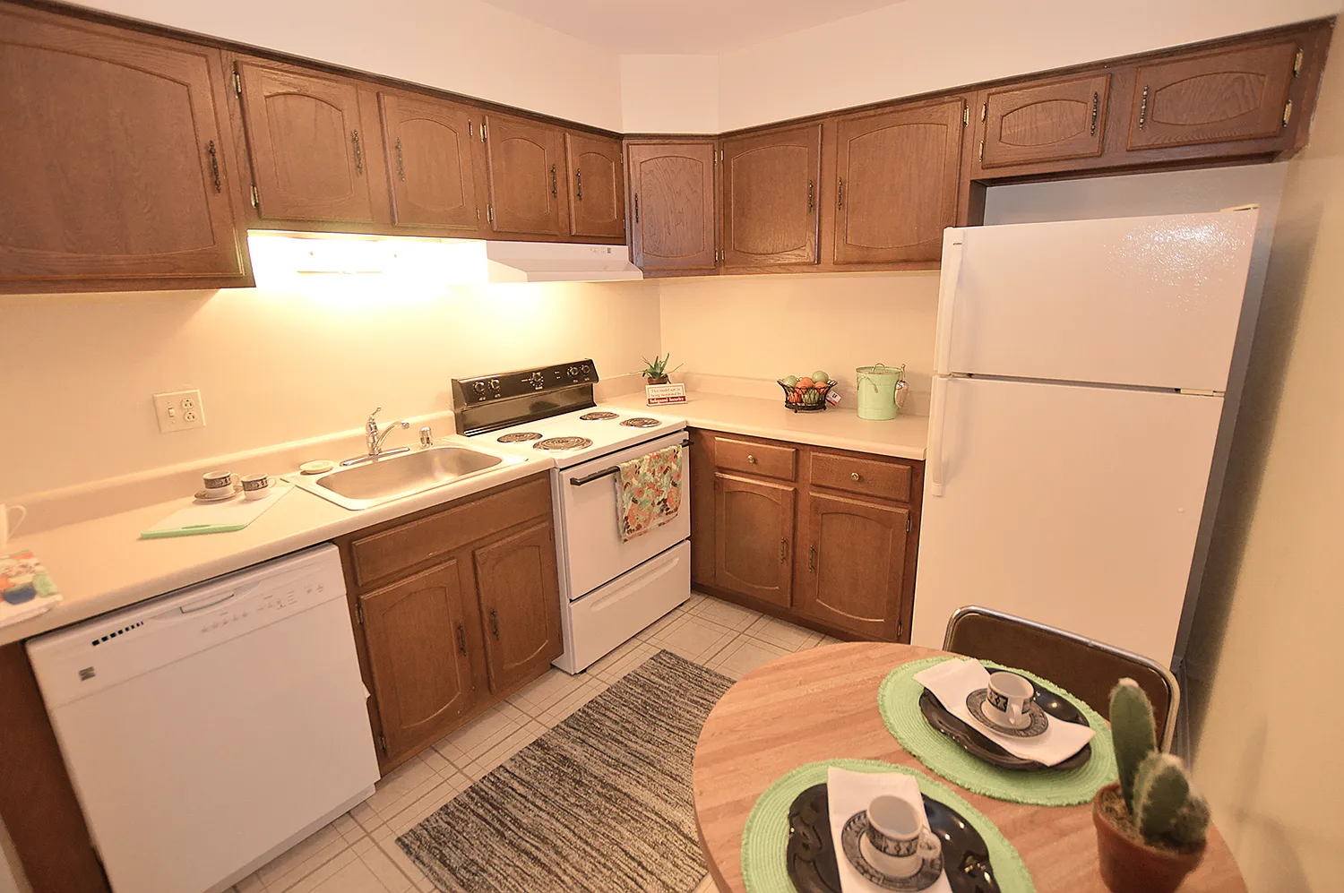 Tall Oaks Apartments — Photo 4