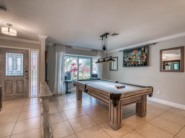 11 Lethington Road, Palm Beach Gardens, FL 33418