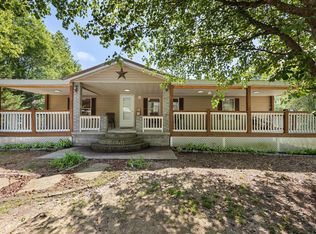 212 N Scenic Dr, Chatsworth, GA 30705