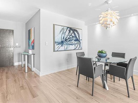 5th image of 90 Alton Rd APT 2305