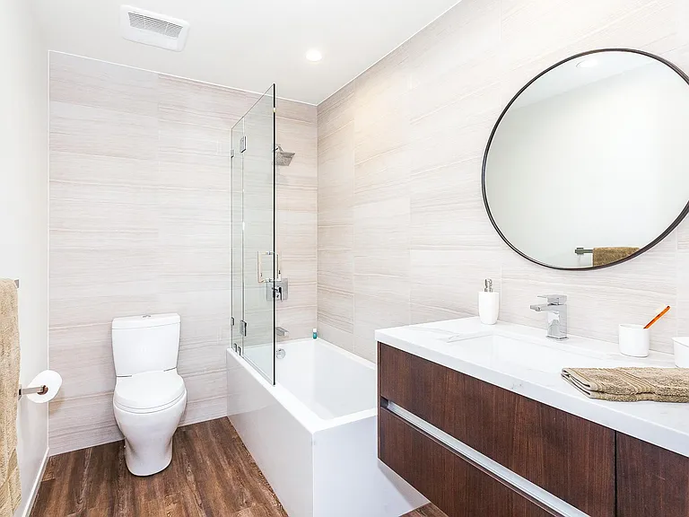 938 N San Vicente Blvd #13 — Photo 14