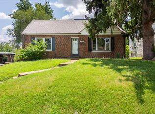 9218 Alpine Dr, Saint Louis, MO