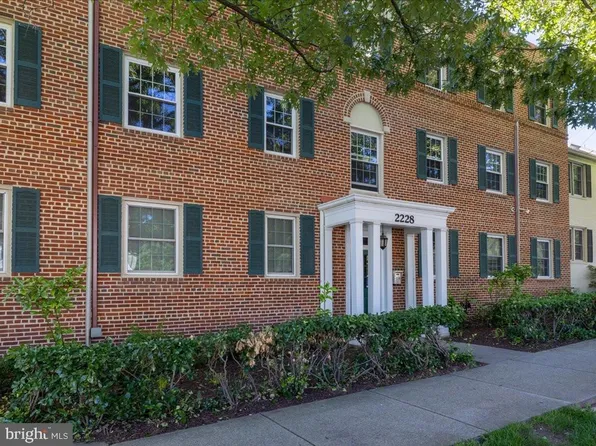 2228 Washington Ave #W-201, Silver Spring, MD 20910