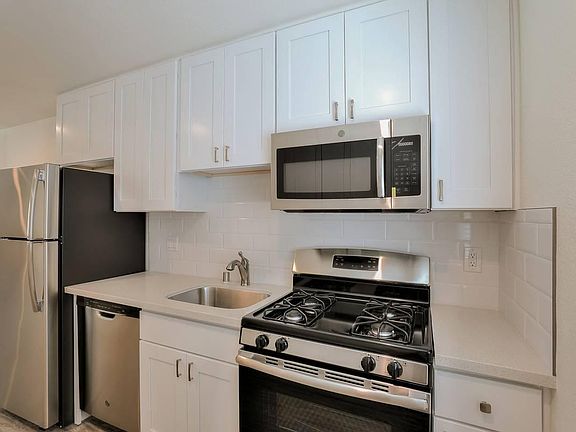 3rd image of 750 N 23rd St #21