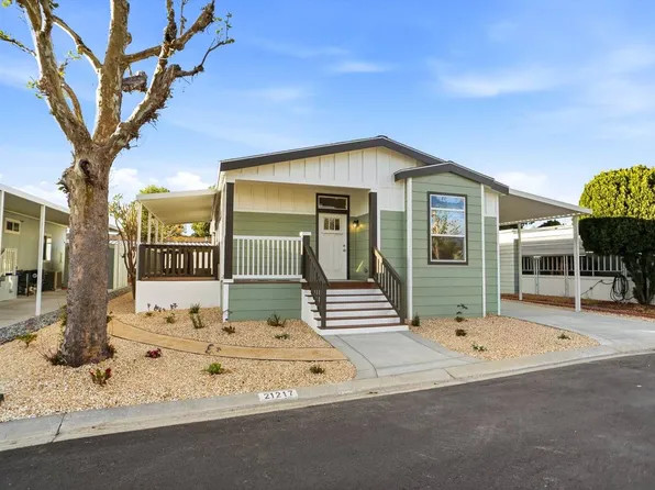 21217 Jimpson Way, Canyon Country, CA 91351