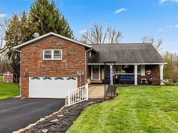 2nd image of 605 Davidson Dr