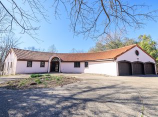 1414 E Rhorer Rd, Bloomington, IN