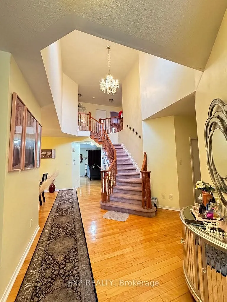 5 bed, $3,999 — Photo 2