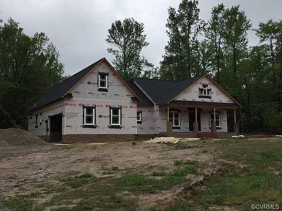 3rd image of 8365 Drakes Landing Ct