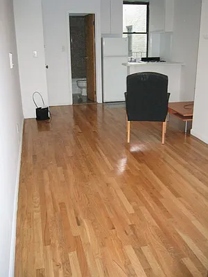 Rented by Sky Management | media 68