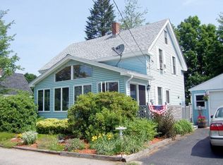 90 Summer St, Laconia, NH 03246