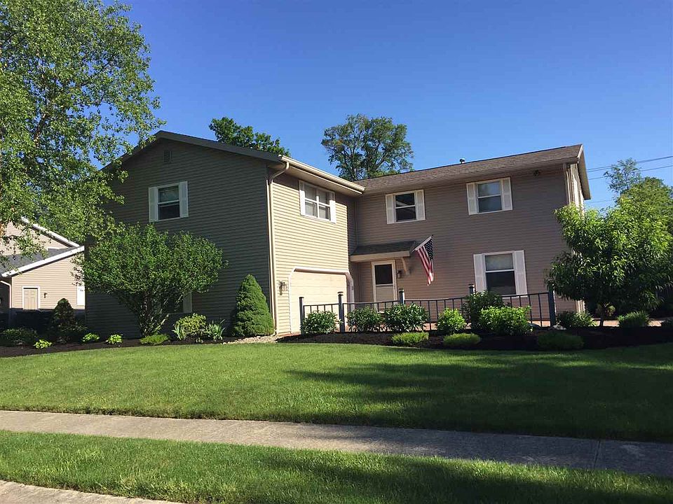 1st image of 4001 N Lancaster Dr