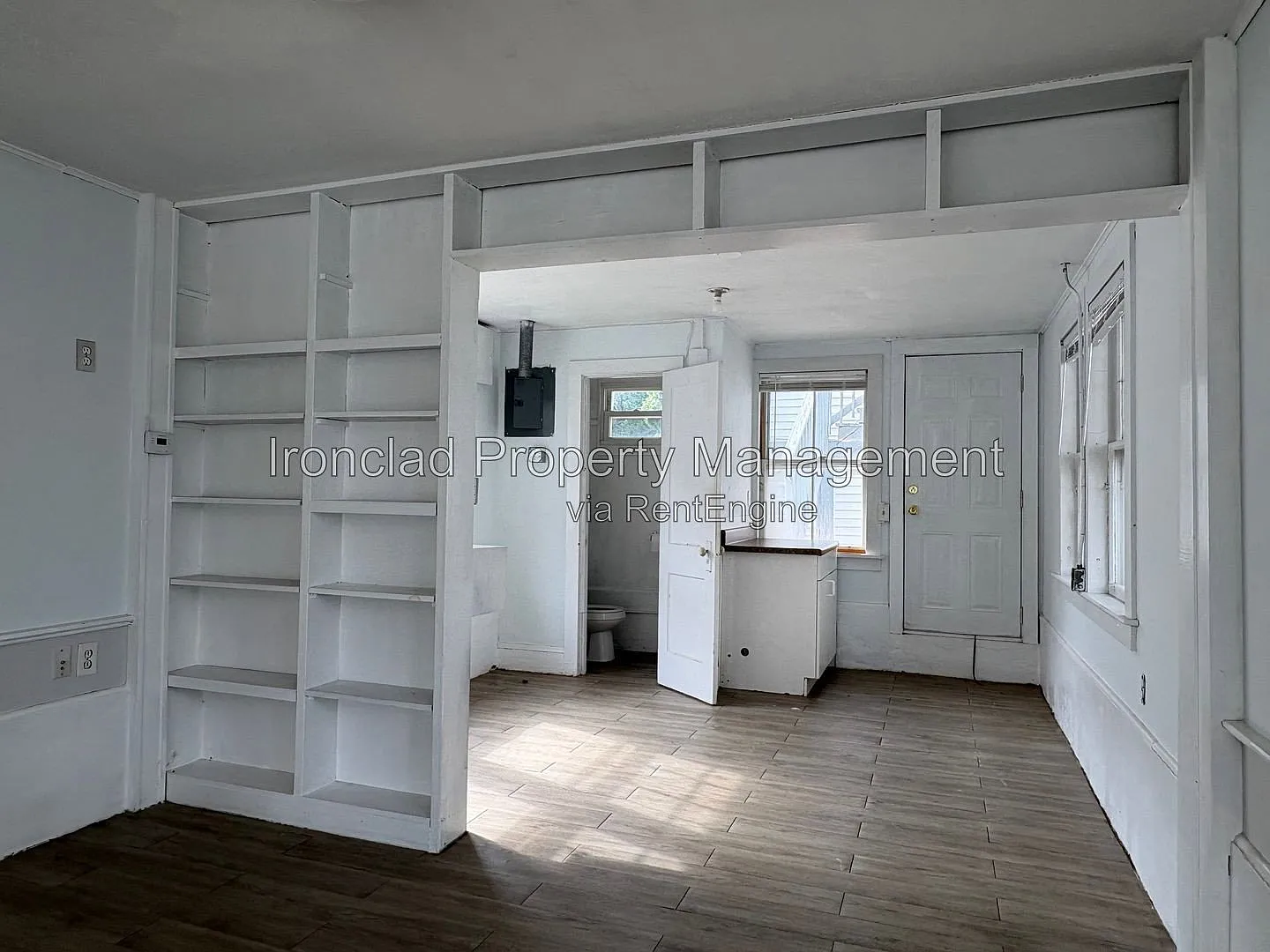 Studio, 533 sqft, $982 — Photo 4