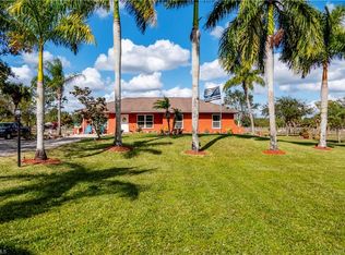281 20th Ave NE, Naples, FL 34120