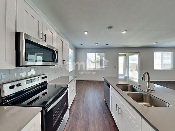 3rd image of 2722 Hot Cider Ave