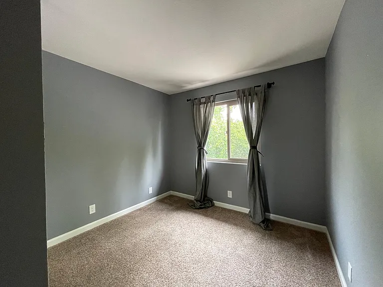 1875 Holland Dr — Photo 11