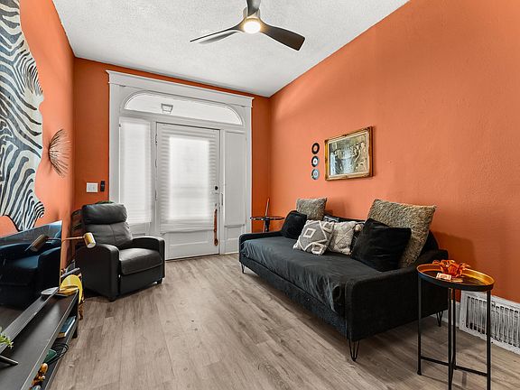 5th image of 1531 Court Ave