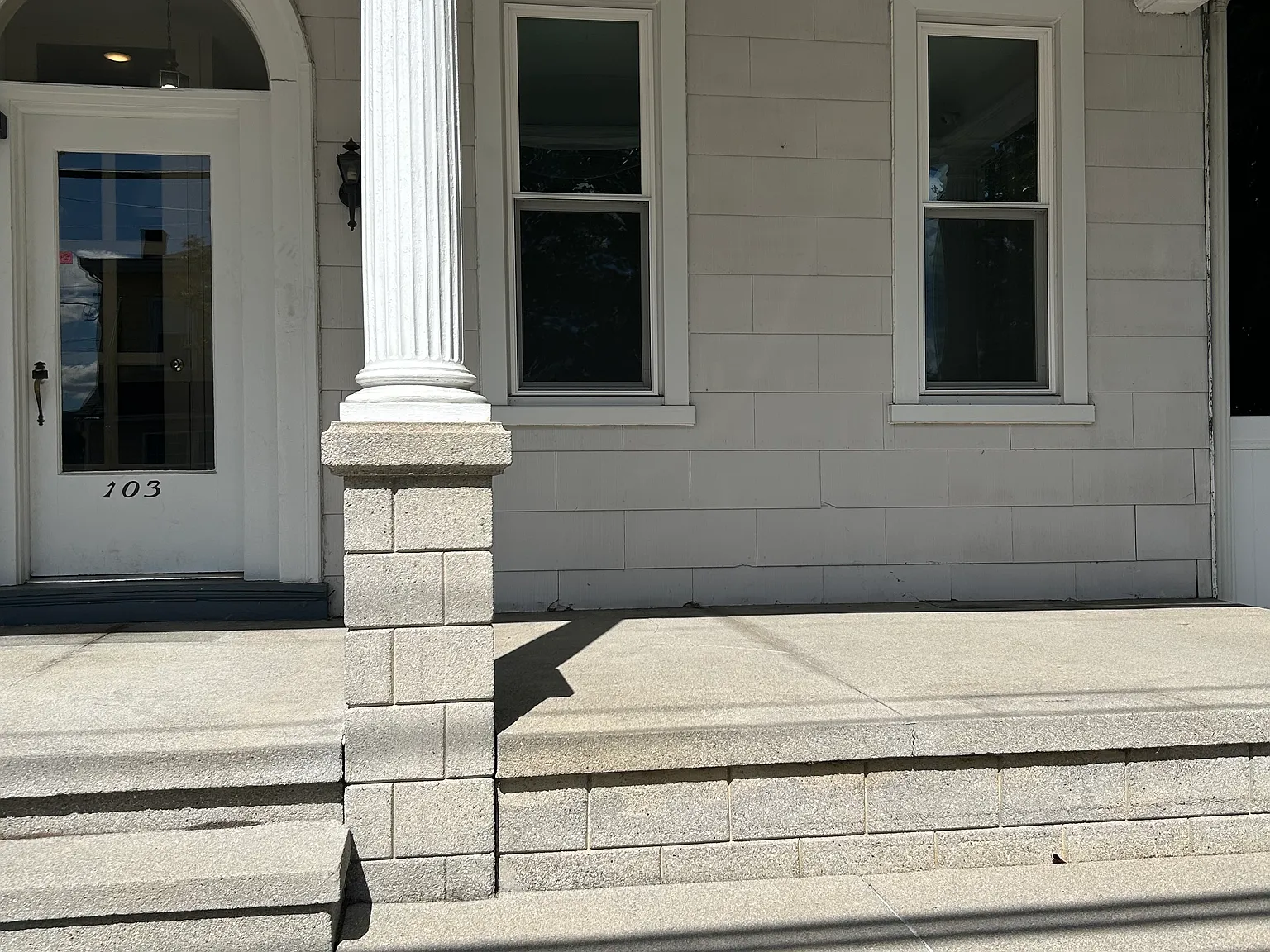 2 bed, $1,350 — Photo 1