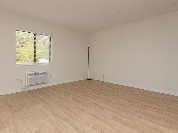 4th image of 2627 Hixson Pike APT 168