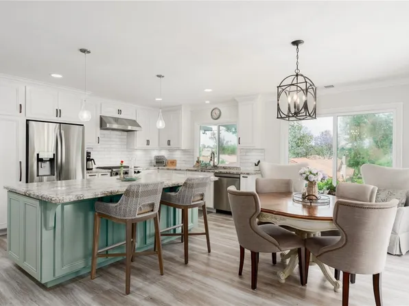 27705 Calle Valdes, Mission Viejo, CA 92692