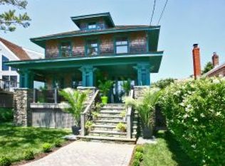 445 Centre St, Beach Haven, NJ 08008