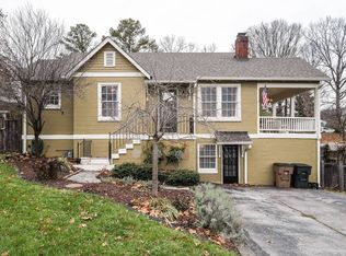 1910 Oakhill Dr, Nashville, TN 37206