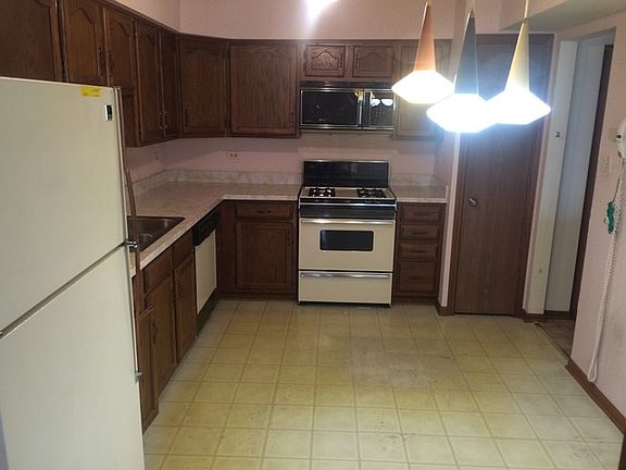 5th image of 11337 Moraine Dr APT I