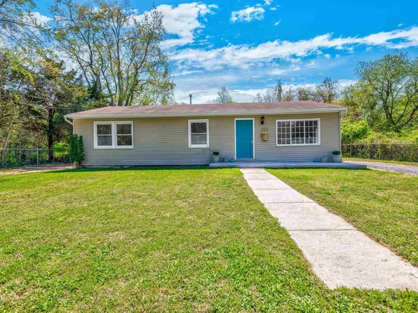 311 Reeves St, Cape May Court House, NJ 08210