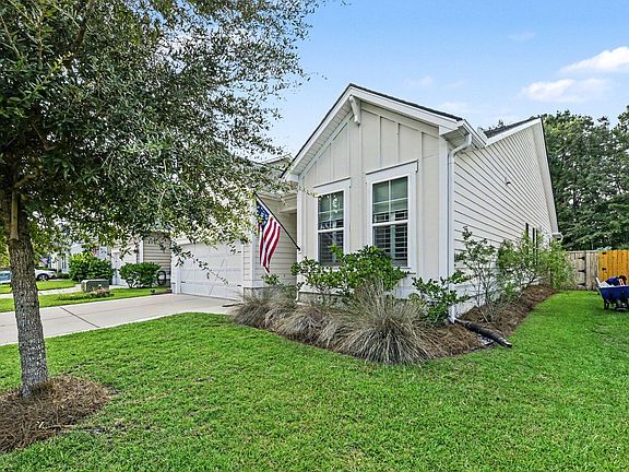 3rd image of 2247 Spring Hope Dr