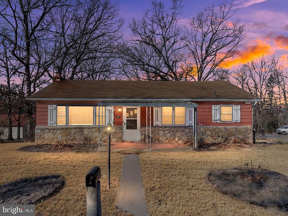 1st image of 16 Sundance Retreat Ln