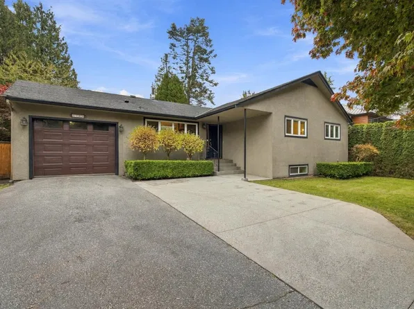 5788 Crown St, Vancouver, BC V6N 2B7