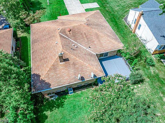 3rd image of 4909 Porter Rd
