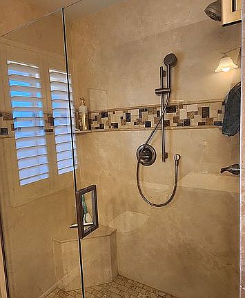 Master shower