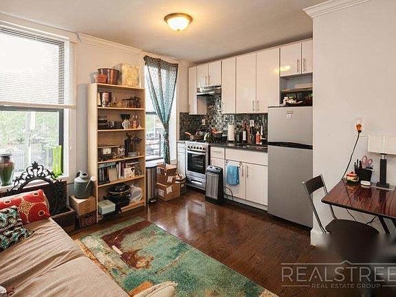 2nd image of 576 Willoughby Ave