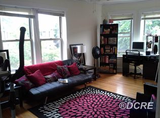 1553 W Fargo Ave APT 1P, Chicago, IL 60626