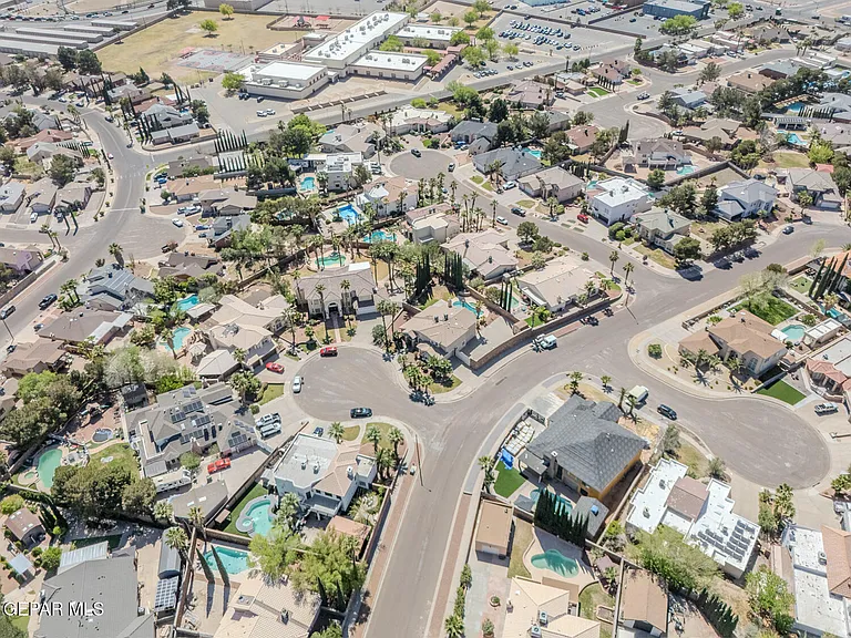 2066 Paseo Del Prado Dr — Photo 57