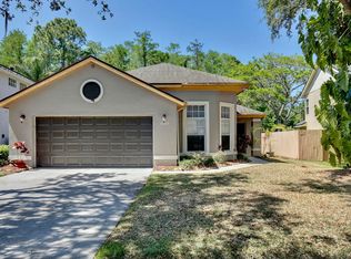 10617 Satinwood Cir, Orlando, FL 32825