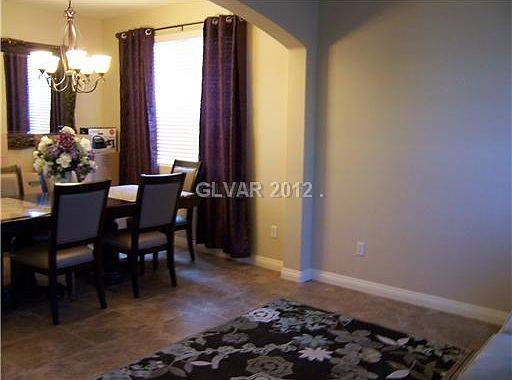 4th image of 10371 Kadumba St
