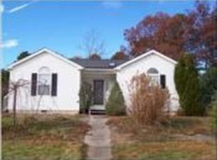 908 Canoe Ln, Manahawkin, NJ 08050