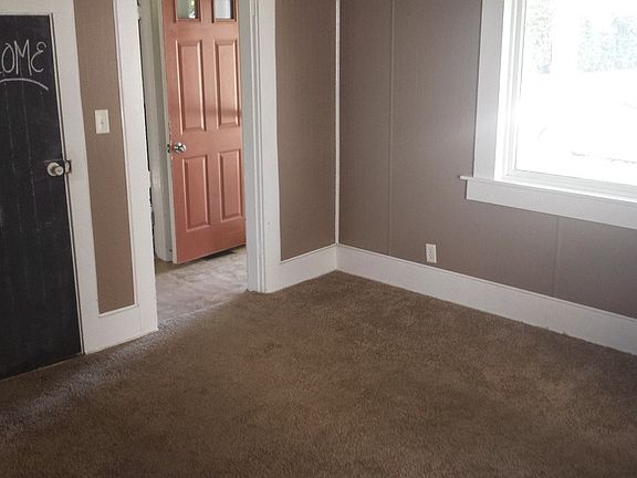 Main floor - living area