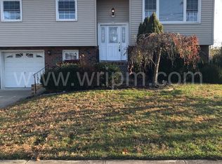 204 Carson Ave, Gibbstown, NJ 08027