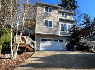 1576 Devenny Ave NE, Bainbridge Island, WA