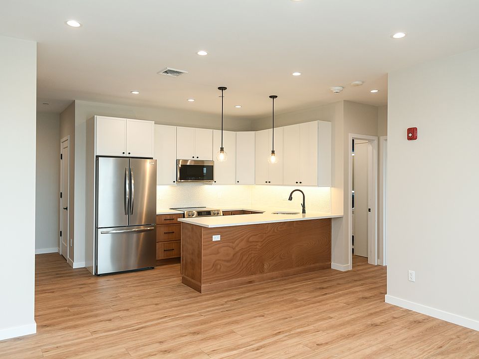 extra entrance closet, kitchen, half bath