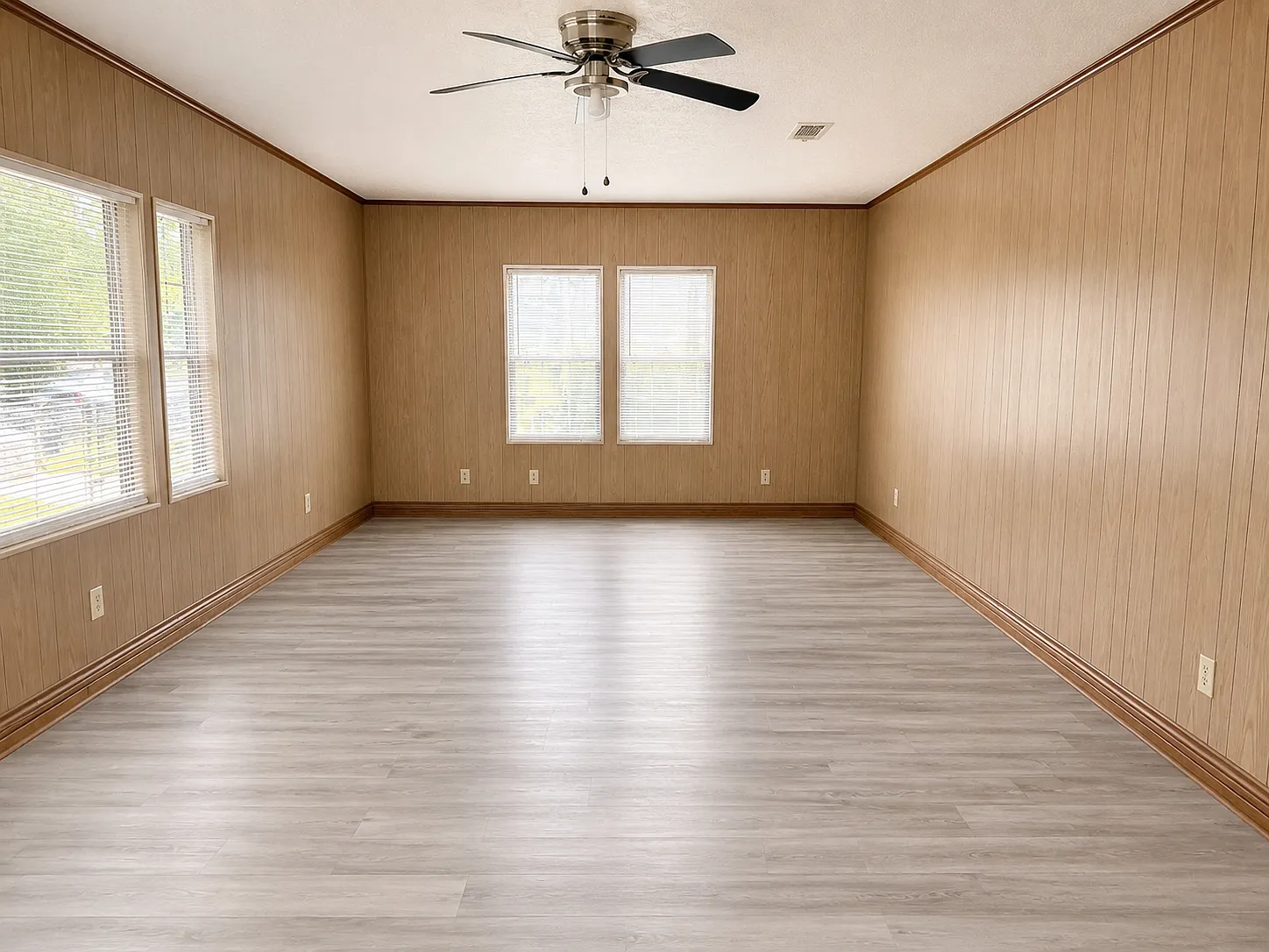 2 bed, 1072 sqft, $1,095 — Photo 2