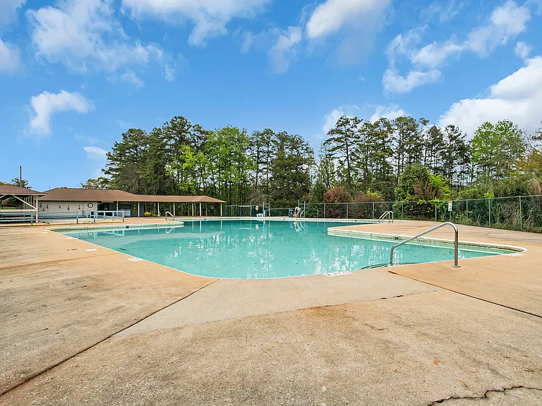 Community pool